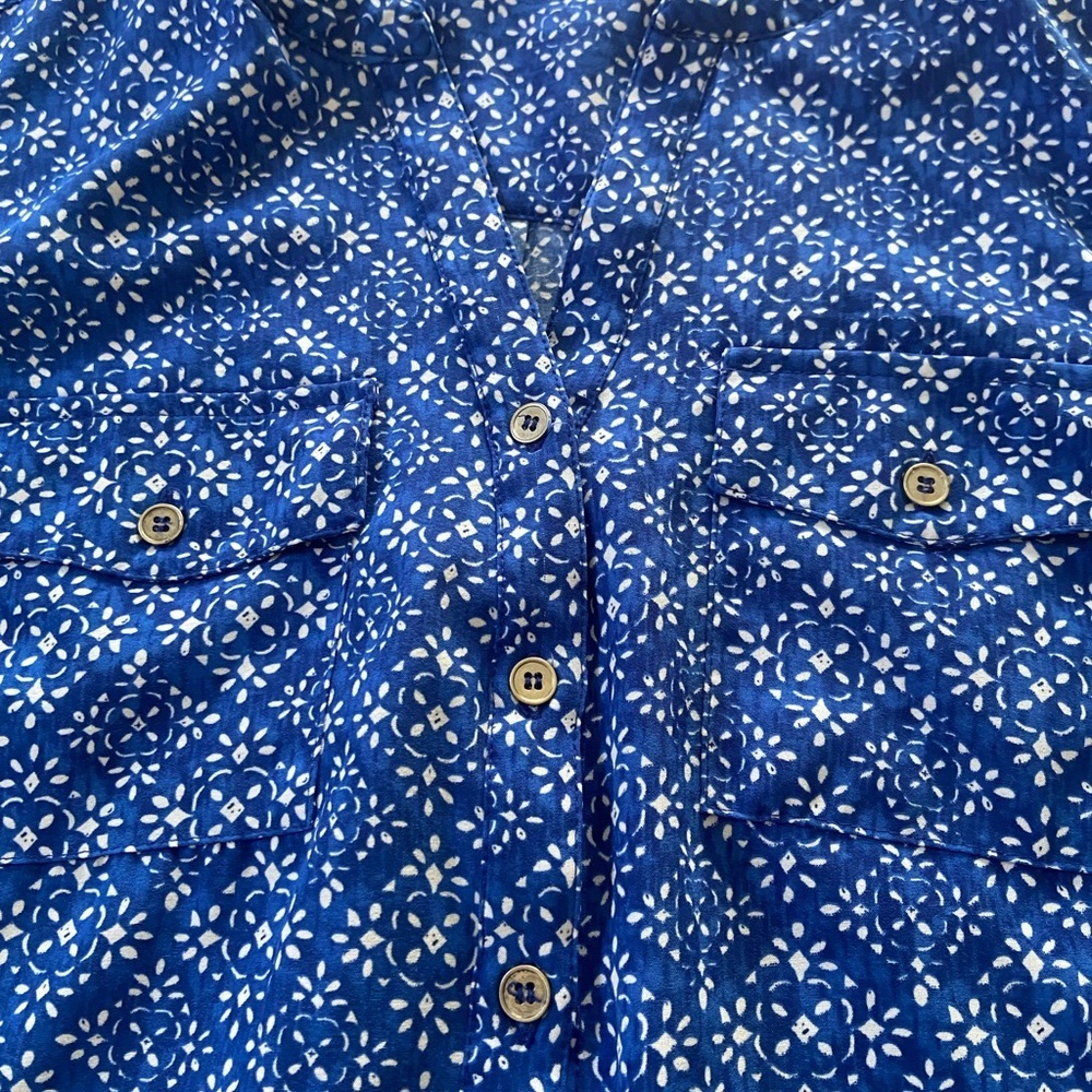 Notations Blue And White Patterned Button Down Bl… - image 7